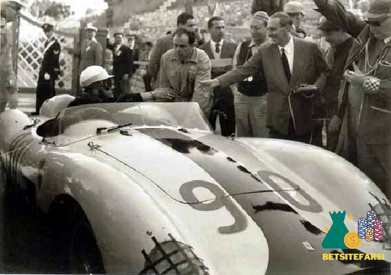 معرفی گیتانو استرابا